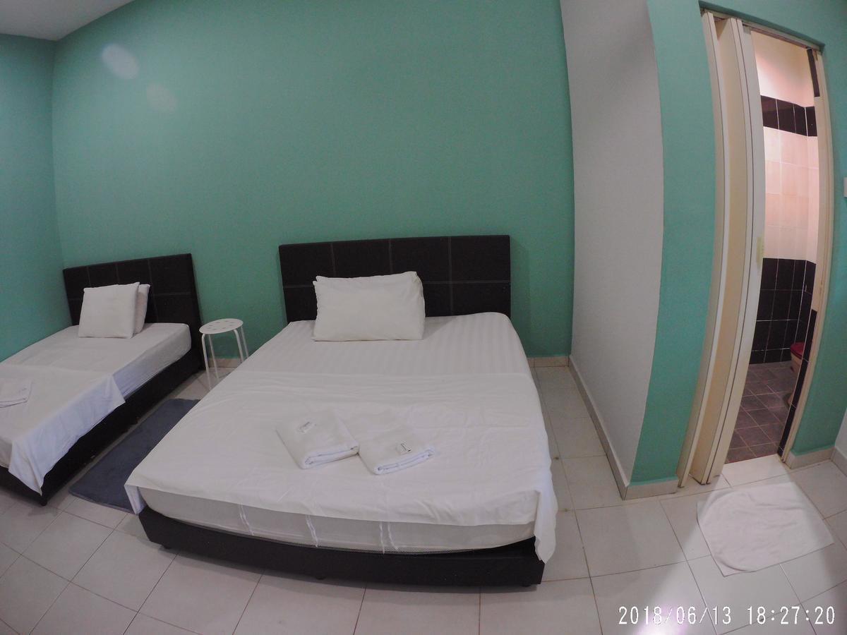 Promenade Homestay Dungun Exterior photo