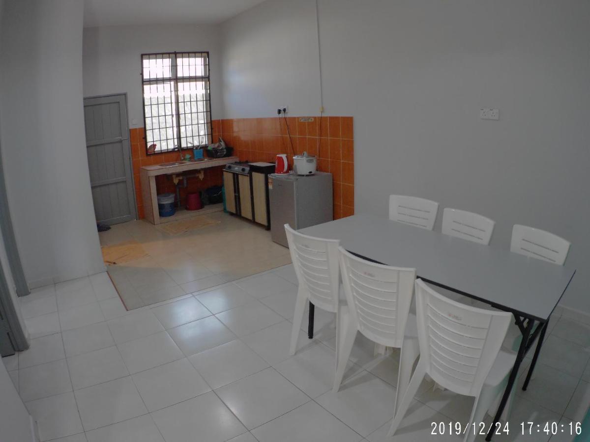 Promenade Homestay Dungun Exterior photo